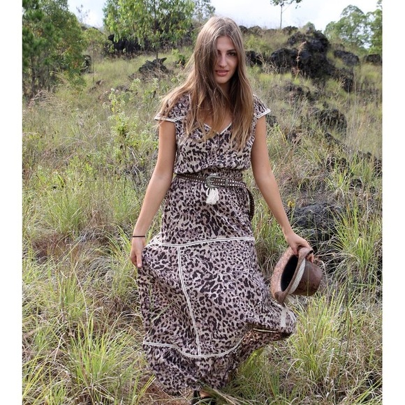 Tulle & Batiste Dresses & Skirts - 🤎Tulle & Batiste Leopard Hunter Gown